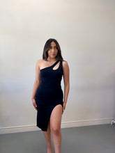 Load image into Gallery viewer, Malena Dress
