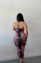 Load image into Gallery viewer, Desi Midi Dress

