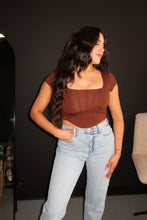 Load image into Gallery viewer, Jasmin Corset Top// Chocolate
