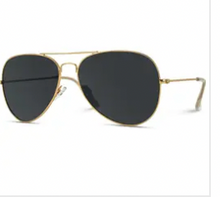 Load image into Gallery viewer, Classic Polarized Pilot Aviators // Gold Frame / Black Lens
