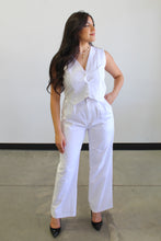 Load image into Gallery viewer, Clarice Vest // White
