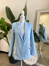 Load image into Gallery viewer, Most Perfect Blazer// Baby Blue
