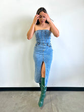 Load image into Gallery viewer, Daisy Denim Dress
