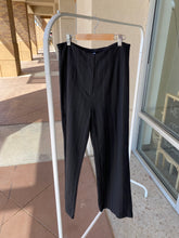 Load image into Gallery viewer, Timelessly Perfect Pant// Black
